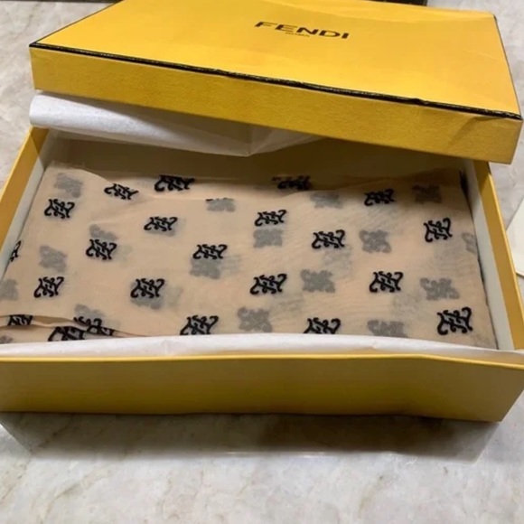 FENDI tights - Picture 4 of 4